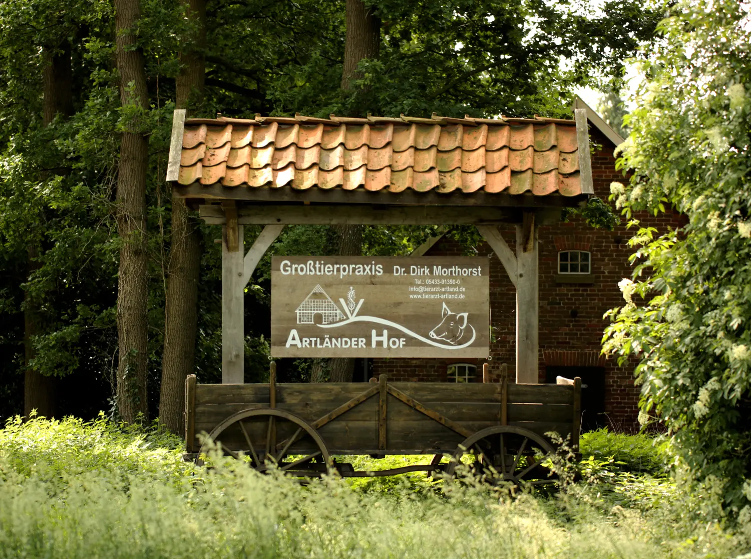 Praxisschild von Grosstierpraxis